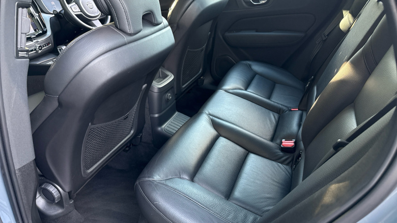 Volvo Xc60 2.0 T6 [350] RC PHEV Core Bright 5dr AWD Gtron Estate